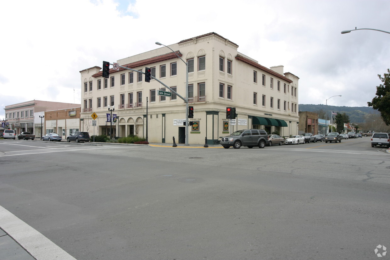 Foto del edificio - Milias Apartments