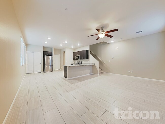 Foto del edificio - 12550 W Hummingbird Terrace