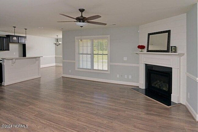 Building Photo - 2202 Great Laurel Ct