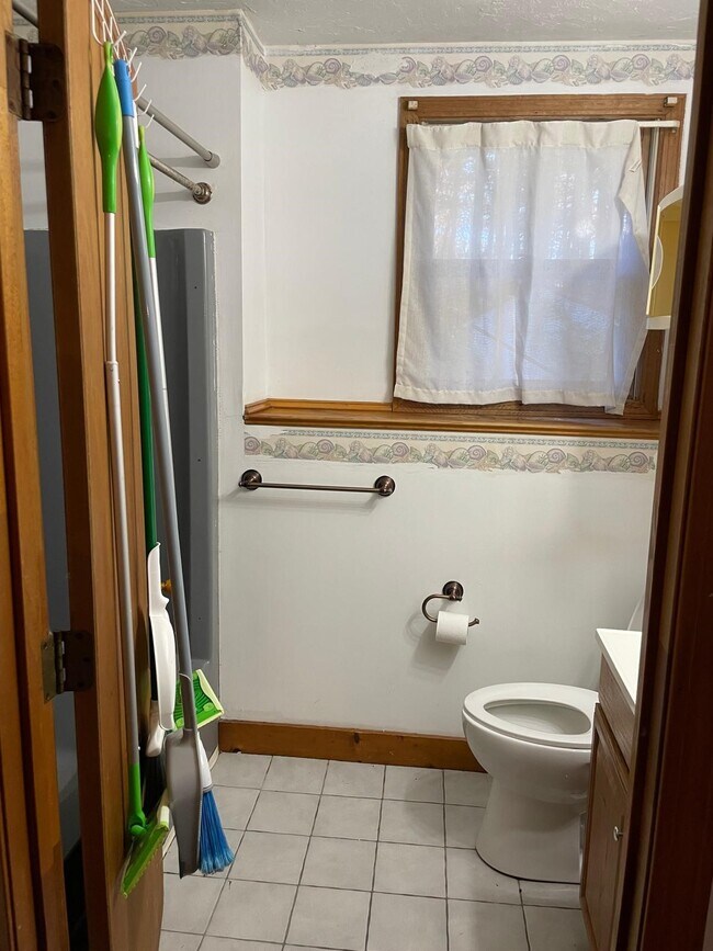 Building Photo - 21 Olney St