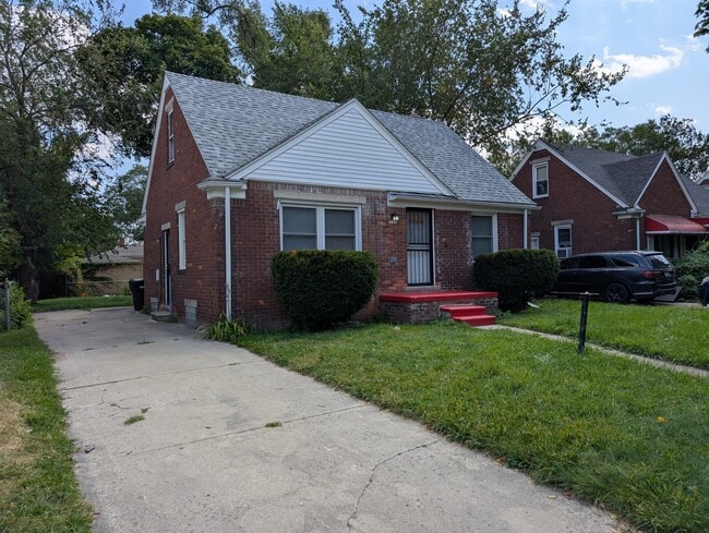 Building Photo - 20242 Ward Ave