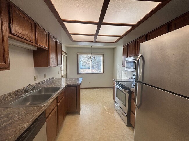 Building Photo - 6269 Magda Dr