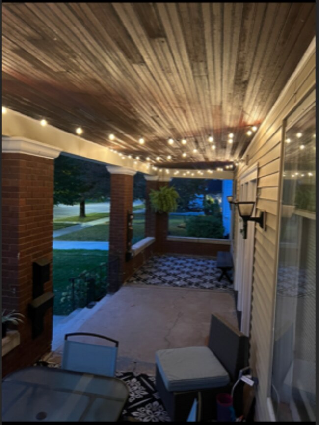 Foto del edificio - 314 N Sycamore St