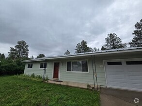 Building Photo - 296 Mesa Dr