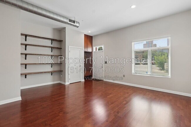Foto del edificio - 24 W Poplar Ave