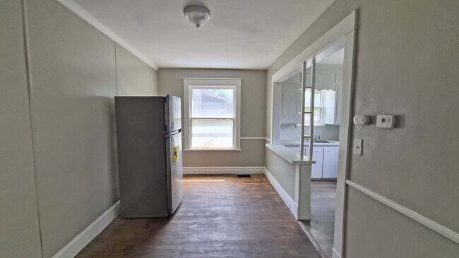 Foto del edificio - 2311 Oakwood Ave