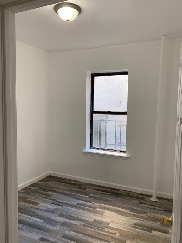 Primary Photo - 545 W 125th St