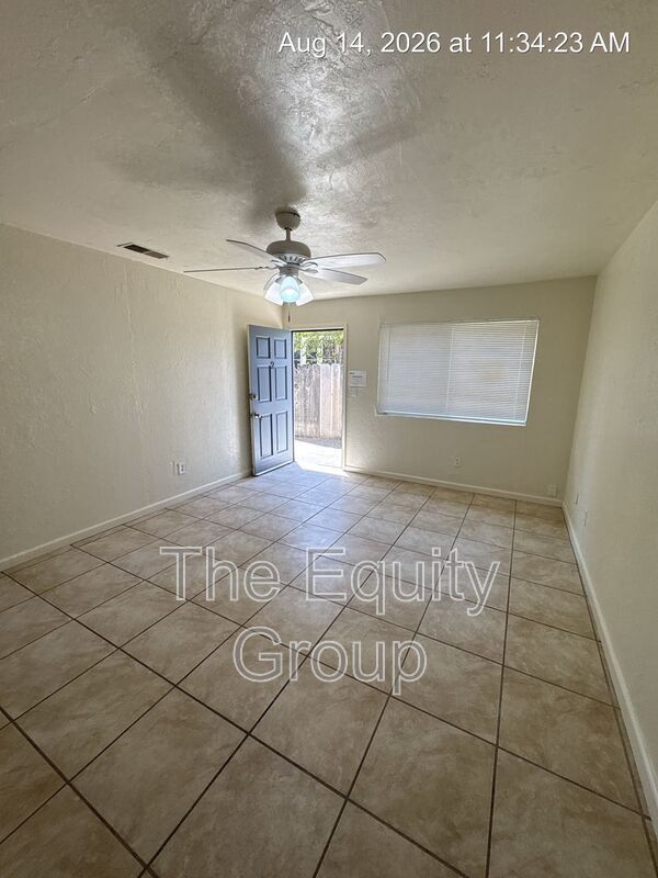 Foto del edificio - 527 S Garden St