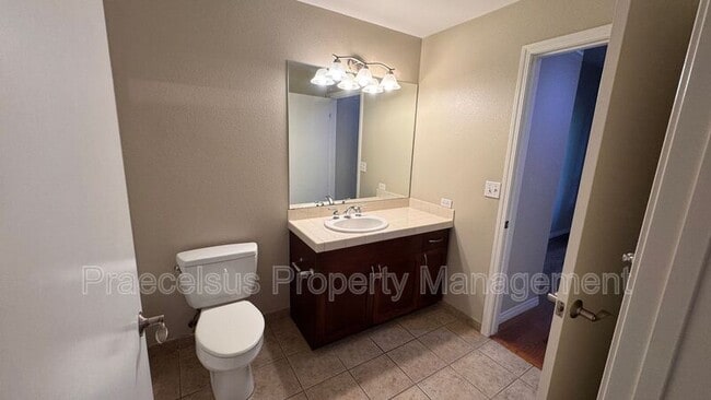 Foto del edificio - 530 K St