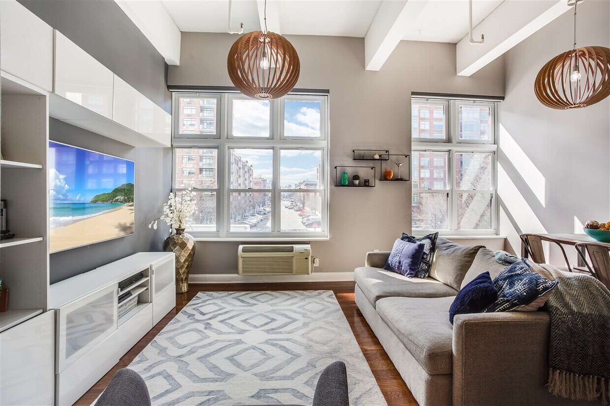 Foto principal - 1500 Washington St