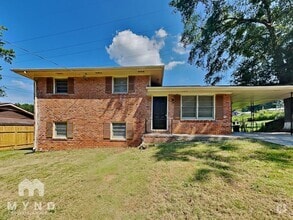Building Photo - 1006 Longleaf Dr