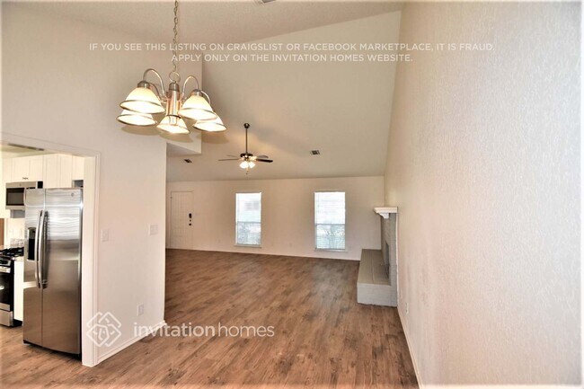 Building Photo - 4147 Hathaway Dr