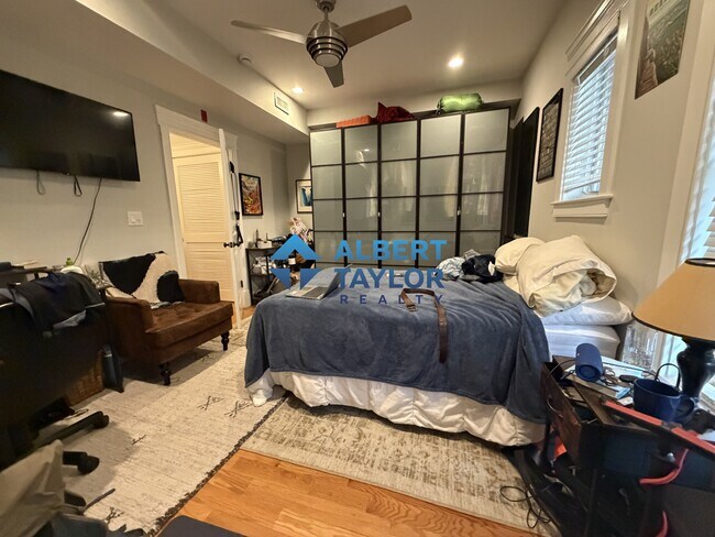 Foto del edificio - 632 E 2nd St