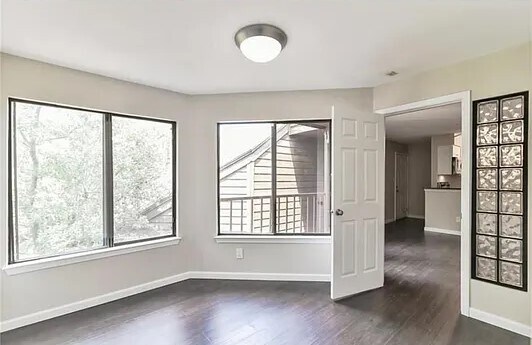 Photo - 2311 Basil Dr Apartment