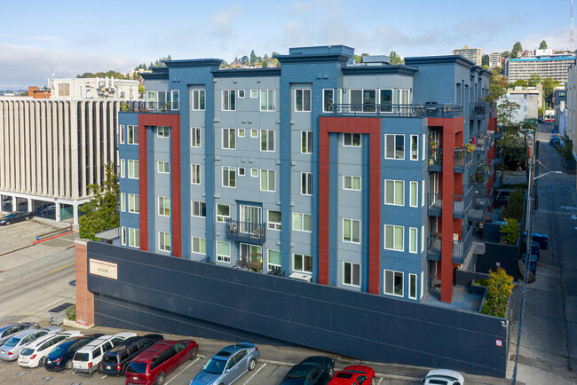 Foto del edificio - First and Republican - 1 bedroom