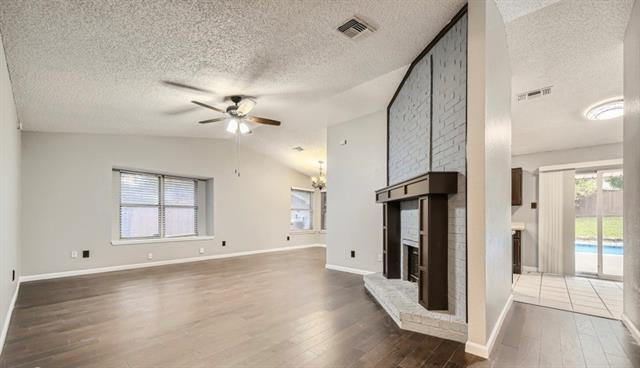 Building Photo - 6121 Maurie Ct