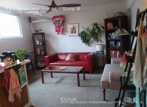 Foto principal - 821 Maryland Ave NE