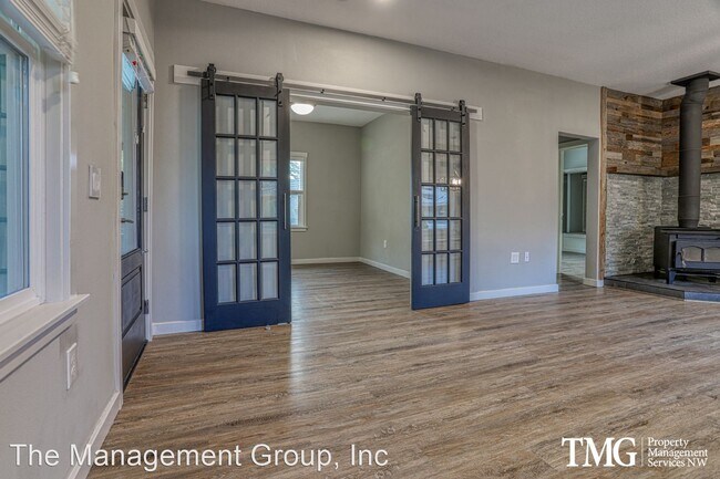 Foto del edificio - 4 br, 3 bath House - 1246 E 1st Avenue