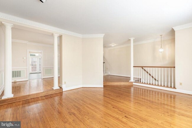 Building Photo - 8165 Madrillon Ct