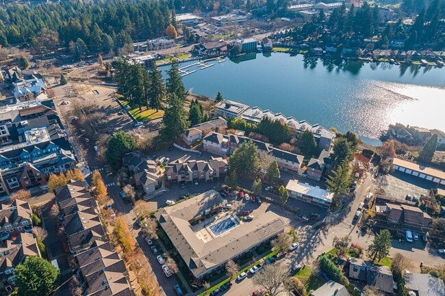 Interior Photo - Uptown at Lake Oswego