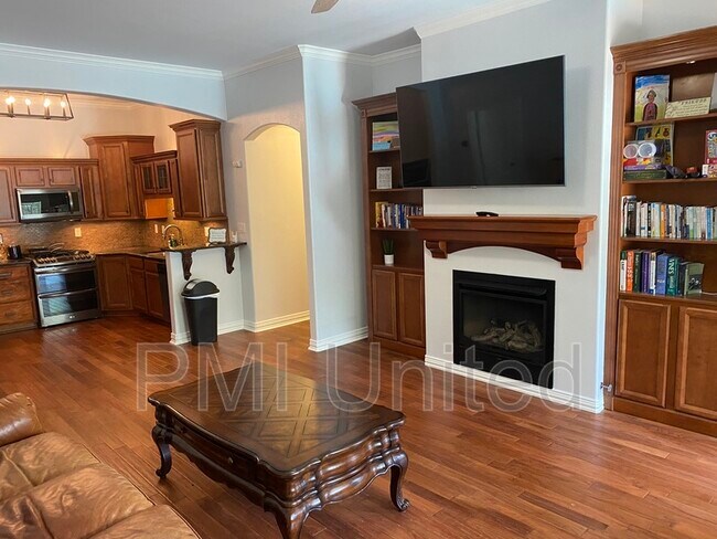 Building Photo - 318 Cottonwood Trail