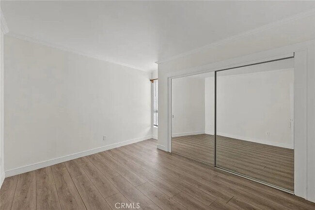 Building Photo - 4506 Saugus Ave