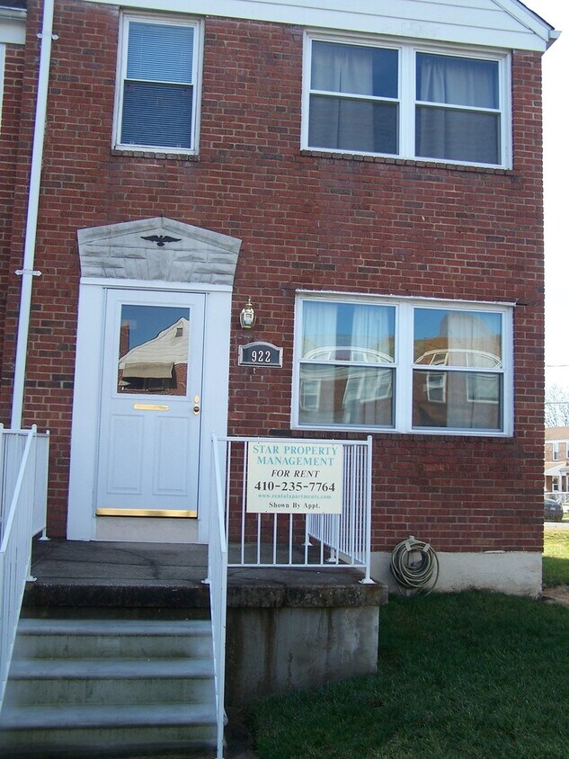 Primary Photo - Rent Special on this Three Bedroom Home