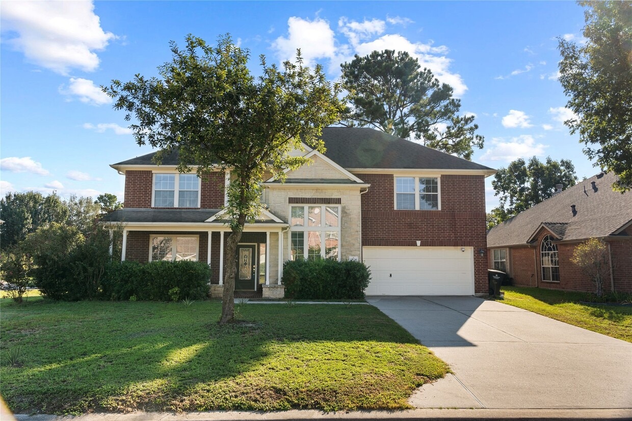 Primary Photo - 11130 Fairway Dr
