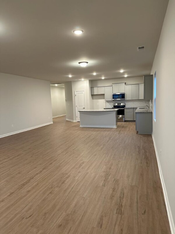Foto del edificio - 3717 Clementine Ln