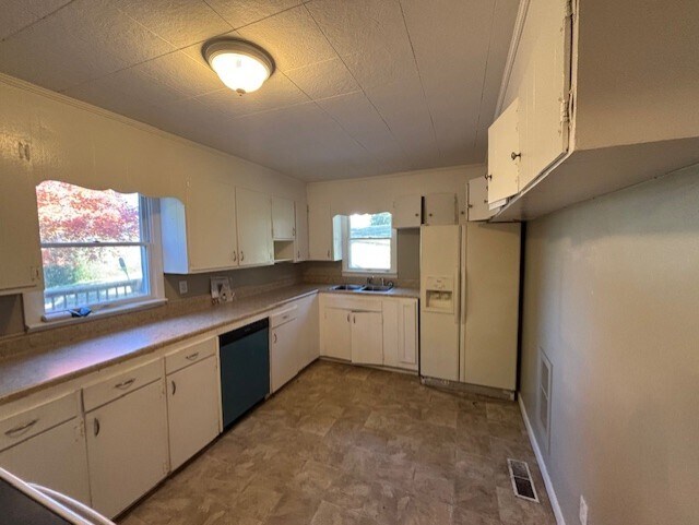 Foto del edificio - 400 Corby Bridge Rd