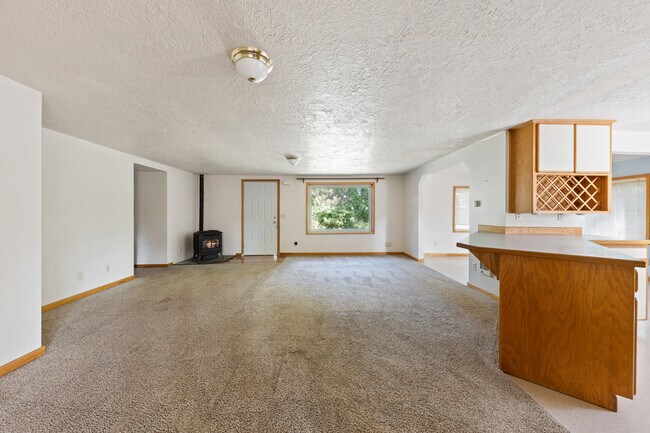 Building Photo - 27775 Jahn Rd