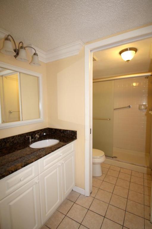 Building Photo - 4706 Lucerne Lakes Blvd