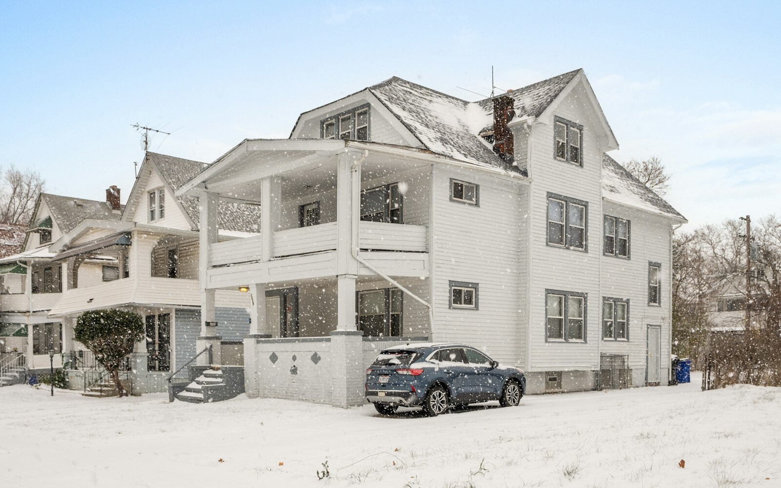3439 E 110th St Cleveland, OH 44104 – photo 2