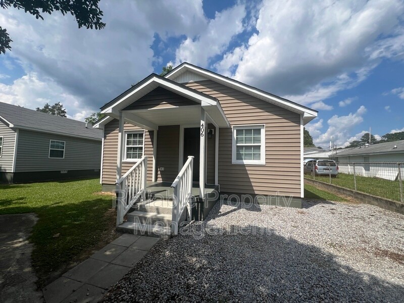 Primary Photo - 406 W Front Street