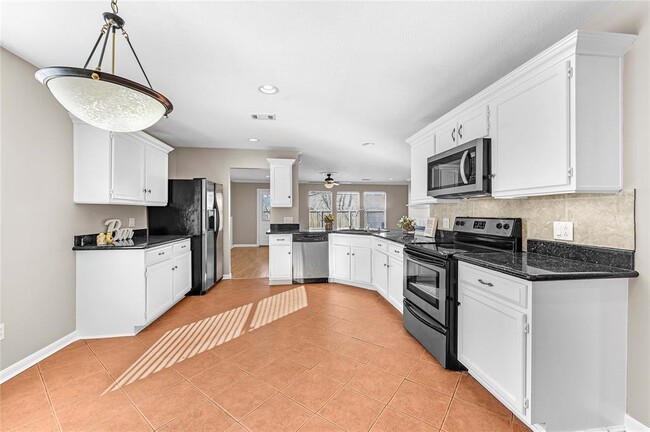 Building Photo - 13318 Gendley Dr