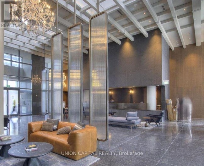 Building Photo - 28 Interchange Wy