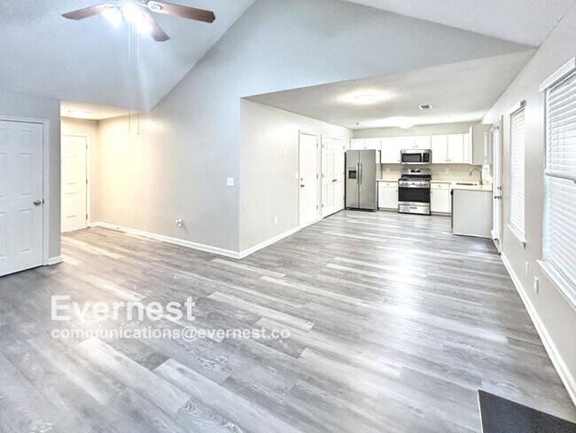 Building Photo - 892 Asbury Way