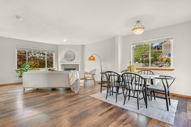 Foto del edificio - 1502 Portobello Ave