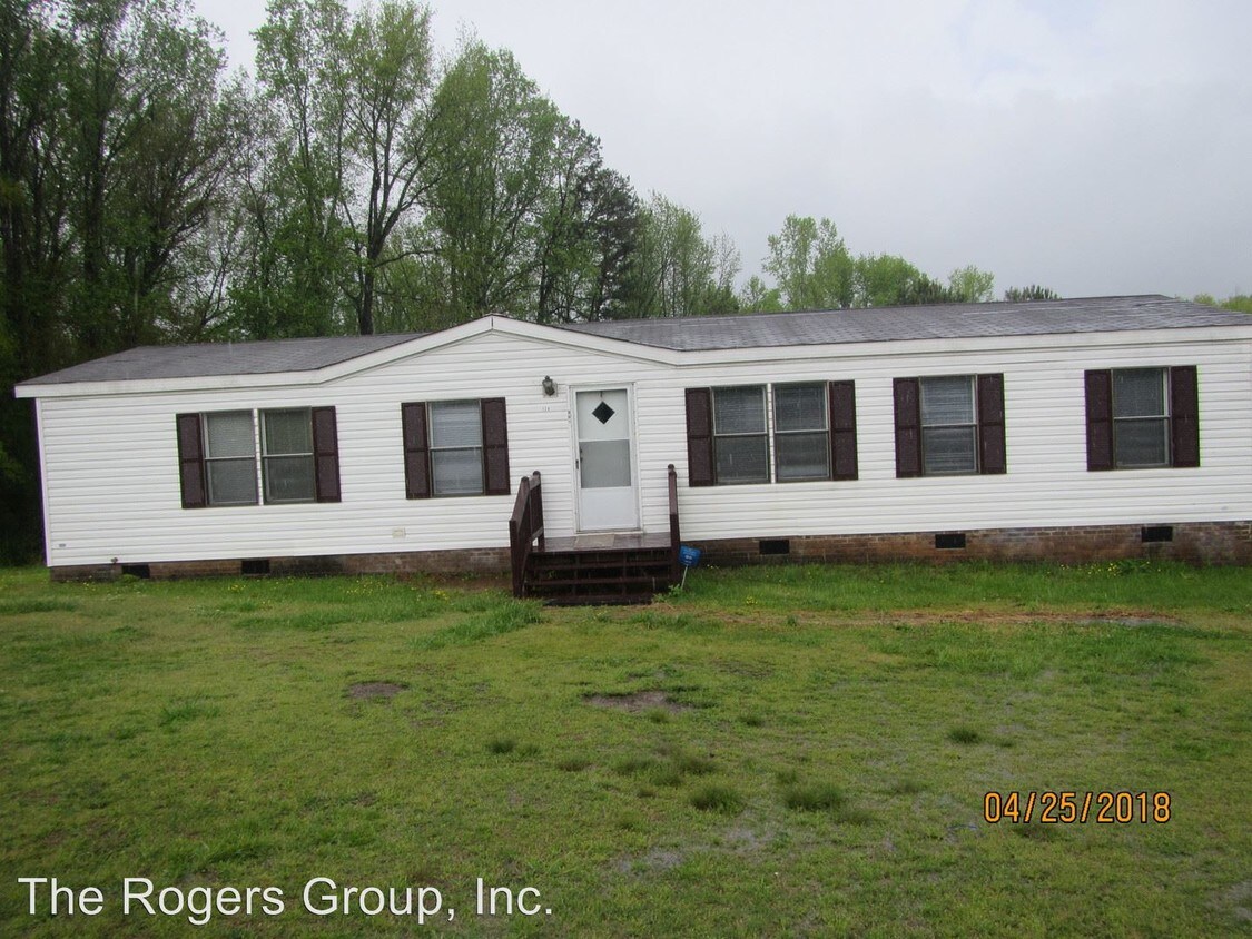 125 Nans Ln, Henderson, NC 27537 House Rental in Henderson, NC