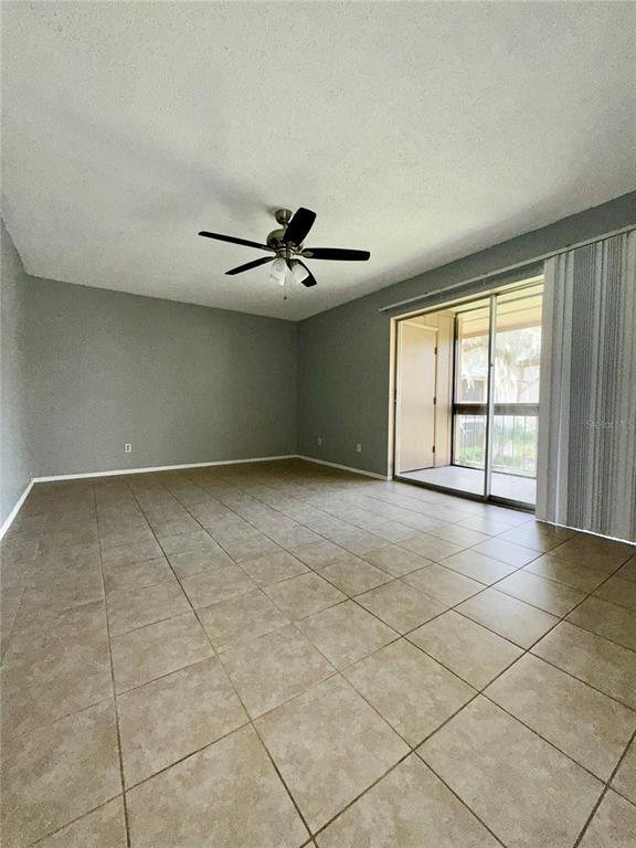 Foto del edificio - 5501 LOBLOLLY Ct