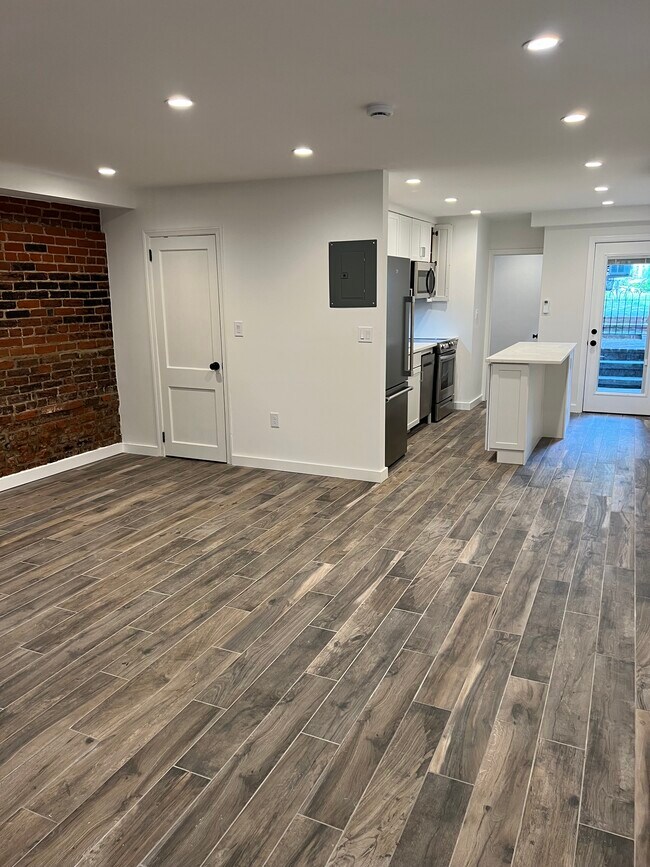 Foto del edificio - 215 5th St SE