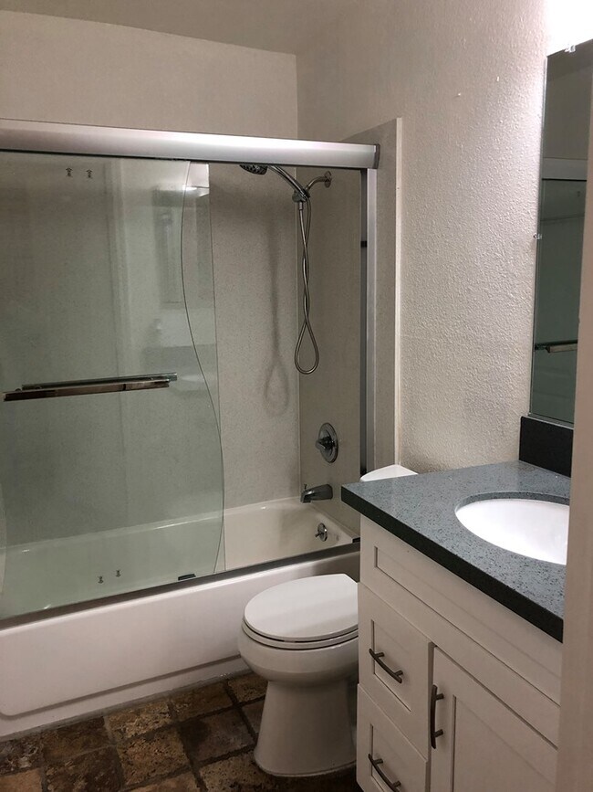 Shared Bathroom - 404 Dempsey Rd #104