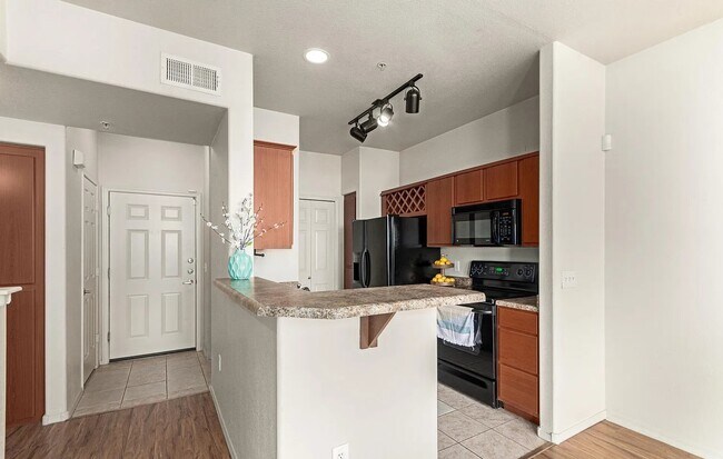 Building Photo - Executive-Style 1BR Residence