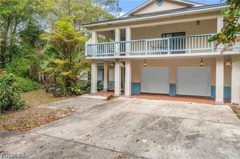 Building Photo - 3745 27th Ave SW