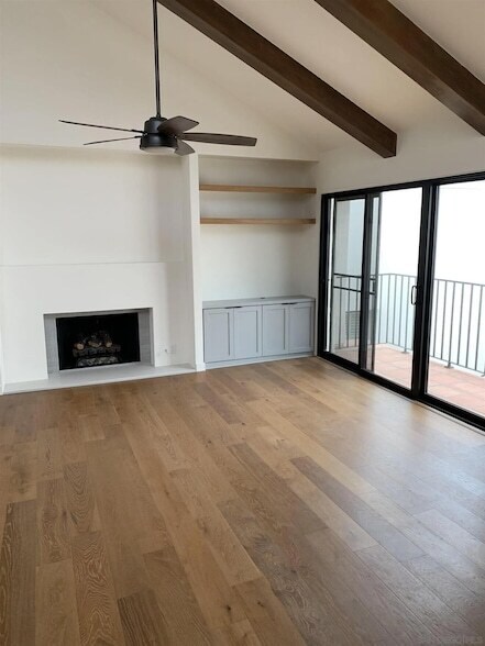 Foto del edificio - 303 Coast S Blvd