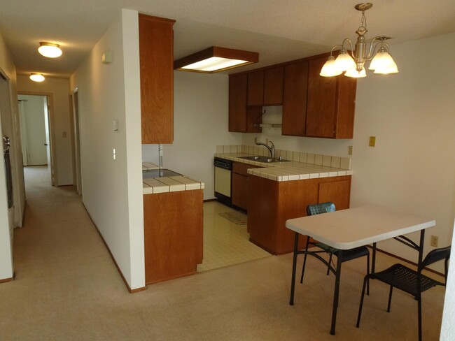 Building Photo - 3060 Fostoria Way