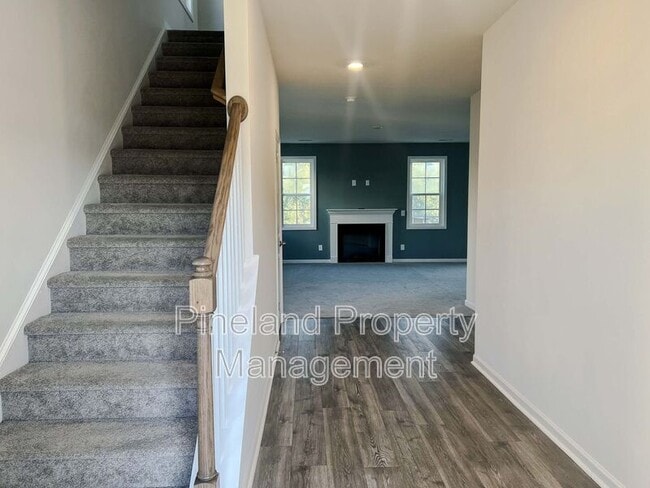 Foto del edificio - 181 Springhaven Dr
