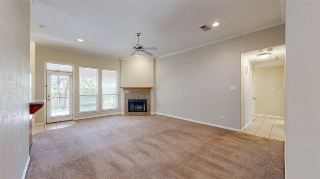 Foto del edificio - 2350 Kendal Green Cir