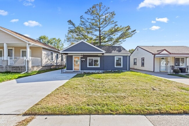 Foto del edificio - Beautifully Updated Ranch with Loads of up...