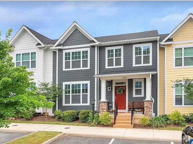 Building Photo - 2411 Winthrop Dr